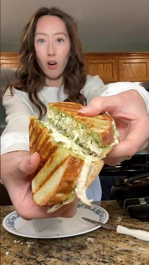 Homemade chicken pesto panini!!! #homemadepesto #paninisandwich #panini