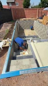 Building my own pool part 4 and it’s time for the liner installation 😍