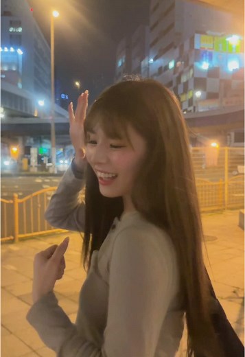 四季ちゃんのエロ可愛いダンス動画