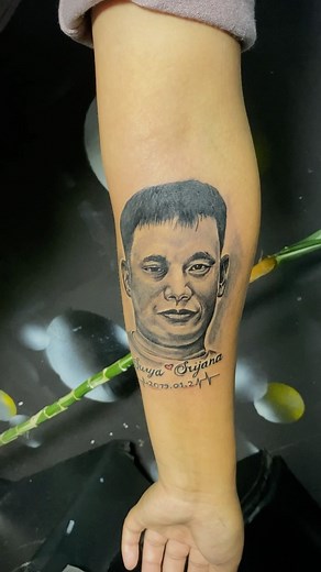 375 reactions | #facetattoo #portraittattoo #tattoo #tattoolovers #birtamode #tattoonepal #highlight | Tattooist | Facebook