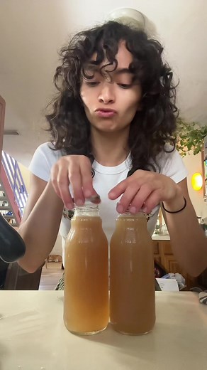 Easiest Way to Make Pear Juice: Freeze and Thaw Technique