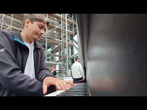 INTERSTELLAR - HANS ZIMMER - BERLIN PIANO PERFORMANCE!