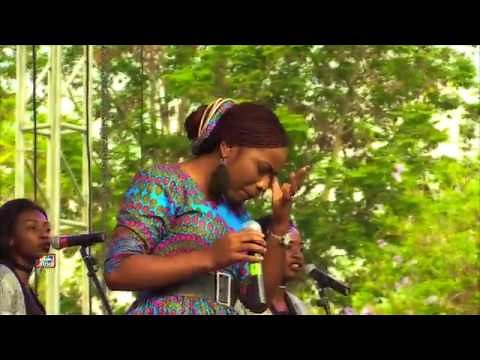 CHRISTINE - BA YAHWE (LIVE UNSTOPPABLE PRAISE)