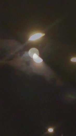 Moon looked pretty cool last night #moon #night #roadtrip #amsterdam