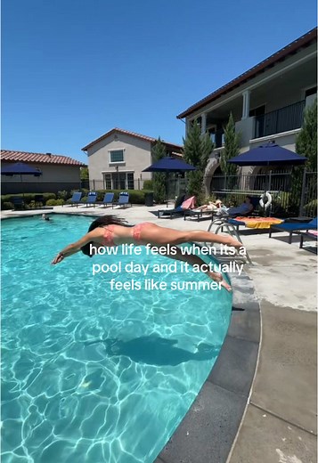 Experiencing the Perfect Pool Day with Friends