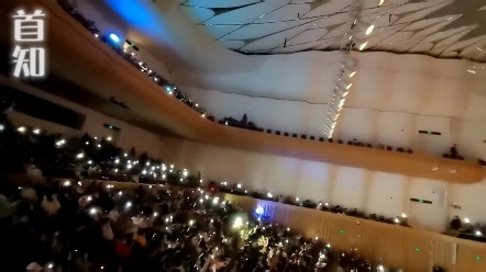 《这世界那么多人》现场合唱版