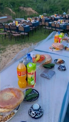 Traditional Wedding Table Setup