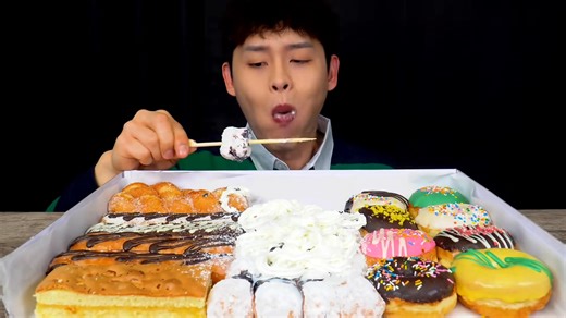20K views · 472 reactions | Doughnut Party MiNi Doughnut Chocolate Doughnut MukBang! #asmr #asmrvideo #mukbang #bonggil #mukbangbonggil #asmrsegments #food #asmrfood #foodblogger #koreanfood #foodchallenge #eatwithbonggil #tiktokfood #foodvideo #foryou #fyp #foryoupage #fypシ゚viral #explore #yummy | BongGil ASMR | Facebook