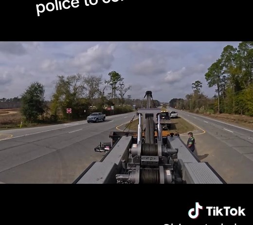 #tow #police #heavywrecker #peterbilt