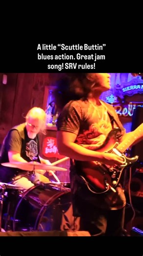 Osel Diaz on Instagram: "Dive bar throwback Check out my full guitar cover here: https://youtu.be/CtPd4rBg87U?si=k8RZAETGGQse1JzD #srv #guitarsolo #bluesrock #stevierayvaughan #guitarist"