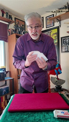 History’s first card trick #magic #shorts