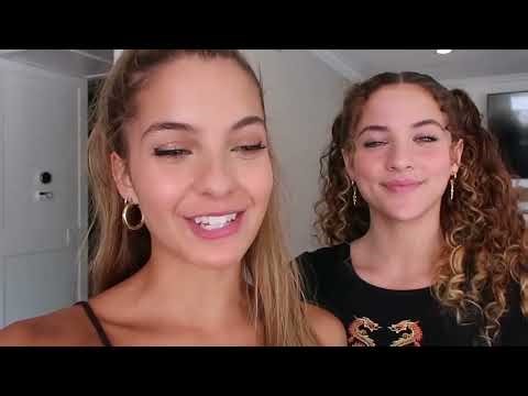 Alexa Rivera! How Far Can You SPLIT CHALLENGE (w Sofie Dossi)