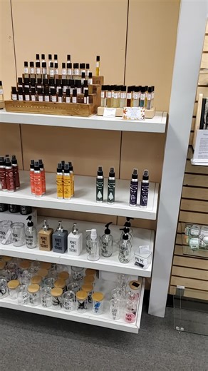 Bubble bath day!! Shop over 100 different local artists all in one convenient location. We are located at the the Pheasant Lane Mall in Nashua NH, on the 1st floor behind the escalators. Next to Josh's Toys and Games and across from T-mobile. Open 7 days a week Mon-Thurs 10am-8pm Fri- Sat 10am-9pm Sun 10am-6pm We can't wait to see you! We also have 3 more convenient locations. Salem NH, at the Mall at Rockingham Park Merrimack NH, in the Merrimack Outlets Kittery ME, in the Kittery Outlets #hand