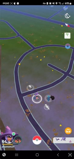 shiny phantump encounter last year#armoredmewtwopokemongo #pokemongo #pokemongoshiny #darkshinypokemon