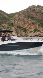 7.1K views · 47 reactions | The 805 Open: ▪️ Length 7.66m ▪️ Fuel tank capacity 280l ▪️ Draft .44m ▪️Max power 300hp (220kw) ▪️Maximum load 820kg | Quicksilver Boats | Facebook