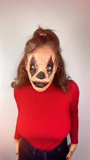 Built this entire distorted face using latex, tissue paper, black paint, and a generous amount of fake blood. 🩸🖤 I love turning simple household materials into something straight out of a horror set — texture, layers, and a little chaos make the best creations. Every wrinkle, tear, and wound was sculpted by hand. Nothing more satisfying than watching a flat surface transform into a living nightmare. SFX makeup really is the art of making the unreal feel disturbingly real. 😈 #SFXMakeup #Practi