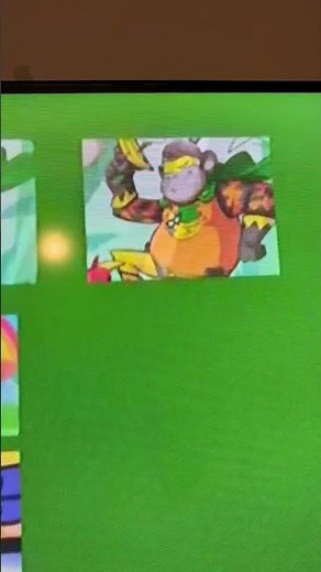 Sonic boom 💥 vector the crocodile 🐊 in the battle of the boy bands on the chimpanzee shirt 👕