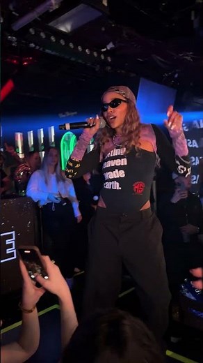 Tinashe I've been a nasty girl live in London #tapelondon #tinashe #londonclubpromoters