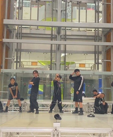 Dance Break Stage Blocking for We Are Bulletproof Pt. 2