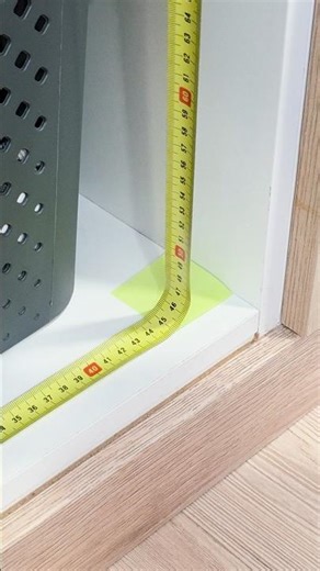 Measure Corners Perfectly with This Genius Post-it Trick!