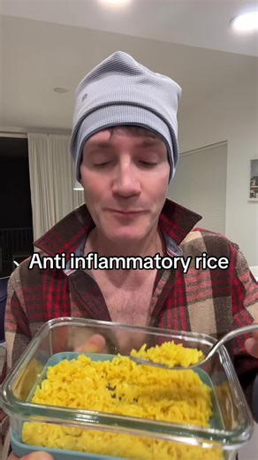 Anti inflammatory rice recipe. Turmeric rice is delicious and so nutritious in all the important ways. This recipe is so easy and versatile. I love it and keep it in my fridge to use in my dinner bowls or as a side dish. #recipe #healthy #vegan #fitness #fitover50