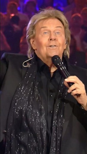 Ich wollte mal hören, wie Euch Alice beim Silvester Schlagerboom gefallen hat? 😉#zeitlosversion