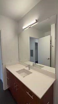 Flow Eastlake #202 | 473sqft 1Bed Apartment with Balcony in #seattle #eastlakeseattle #seattletour