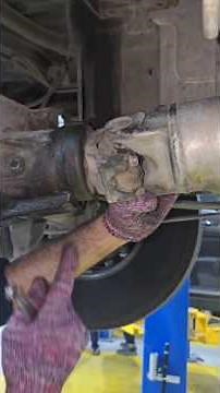 GMC rear differential seal replacement guide #automobile #mechanic #carpart