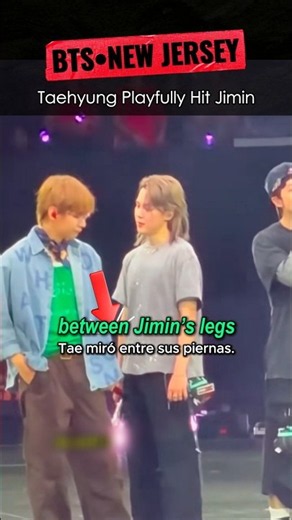 Taehyung Playfully Hit Jimin Onstage (New Jersey concert)