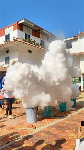 Nitrogen cloud on Earth 🌍