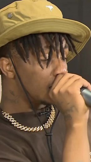 Emtee - Live Performance of 'War' at SAMAs 28