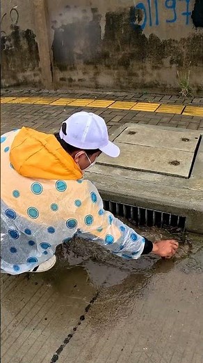 🌊 Watch the Water Flow Freely After This Drain Cleanup!