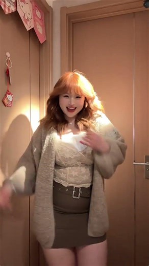 180 lbs Beauty: Styling Tips for Plus Size Women's Spring Outfits