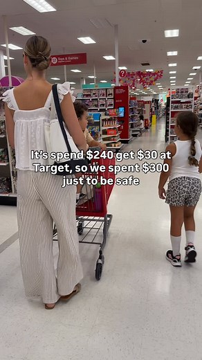 Girl math at Target @target #mom #relatable #target #targetdoesitagain | MashaWears