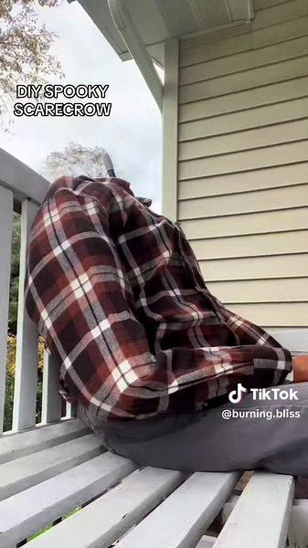 Build a realistic scarecrow with me! #diyscarecrow #scarecrow #halloweendecorations #scaryhalloweendecor #spookyseason #halloweencrafts #diyhalloweendecor #diyhalloweencrafts #scary #spookyszn #scaryscarecrow #skeletondog #fyp #foryoupage #foryou #arttok #artistsoftiktok #diyproject #diyhalloween