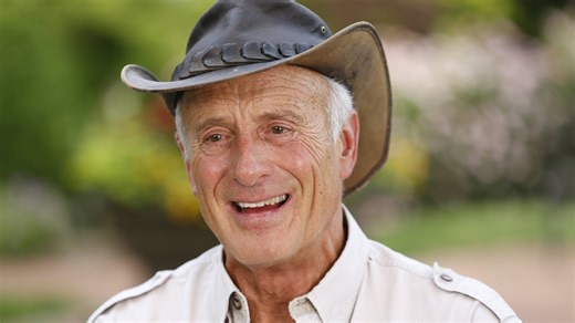 Jack Hanna pet sits aging dog at Columbus Zoo in documentary coming soon to theaters