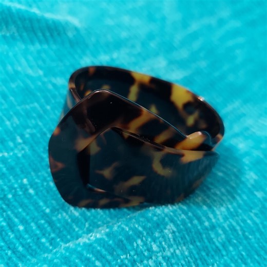Faux Tortoise Shell Italian Resin PONO Joan Goodman 1950's Buckle Bracelet - Etsy