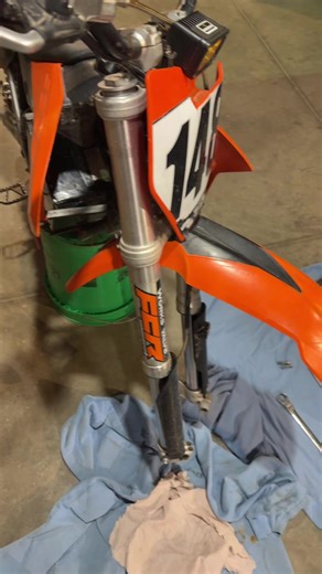 Replacing my fork oil for thicker oil | oil