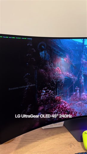 LG UltraGear OLED Gaming Monitor Review