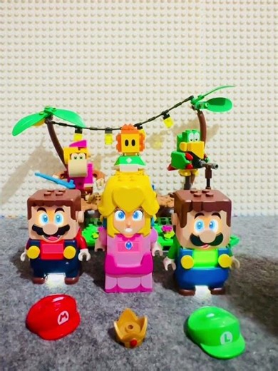 Lego Mario and Lego Peach Want to returned their suit #shorts #funny #mario #asmr #toys #fyp u85