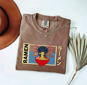 Japanese Anime Axolotl Ramen T-shirt, Black Axolotl Eating Noodles Design, Cute Black Axolotl Ramen T-shirt Japanese Anime Style Tee - Etsy