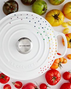 5.7K views · 129 reactions | We’re in love. ❤️李 Le Creuset Cast Iron Round Dutch L'OVEn: https://bit.ly/3MeAAdO Available exclusively at Williams Sonoma. | Williams Sonoma | Facebook