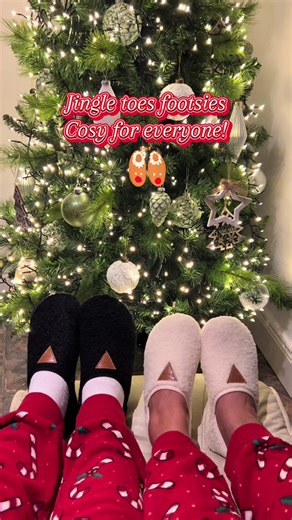 Unisex Festive Footsie Slipper Socks for Christmas