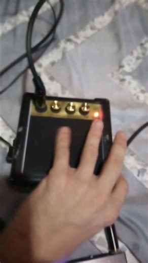 Busking rig #retro #guitar #jackson #cubebaby