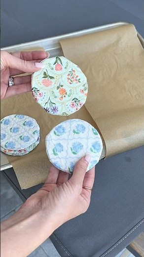 Making DIY spring coasters 🌸💐