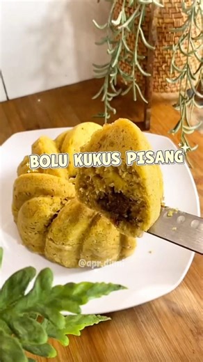 Bolu Pisang Kukus