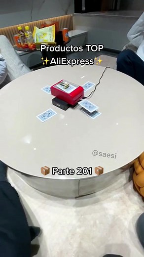 ROBOT POKER!♠️♥️😲 #saesi #aliexpress #productostopaliexpress #poker #mezcladordecartas #dealer #tiktokmehizocomprarlo #automaticpokerdealer #cartas