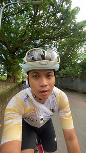 1 pm ride out, scones, coffee, and a corgy ☕️🚴🏻🐶🇹🇼 | marron is going