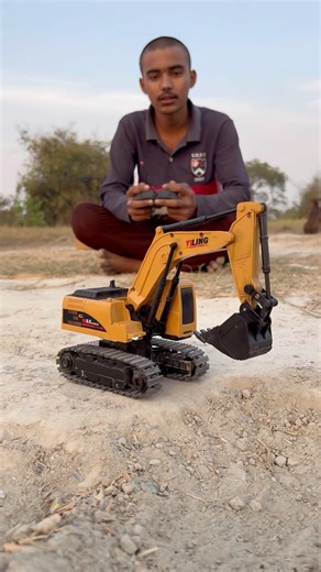 RC JCB gadi excavator gaddhe Me Chala ke Power check #shorts