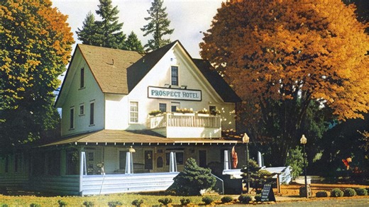 Historic southern Oregon hotel in foreclosure amid fraud and embezzlement allegations